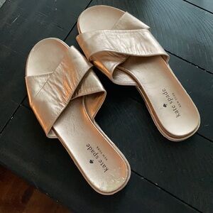 Kate Spade leather metallic rose gold rubber sandal